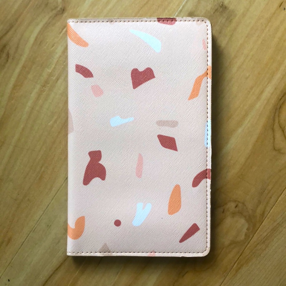 Glass Ladder & Co travel wallet